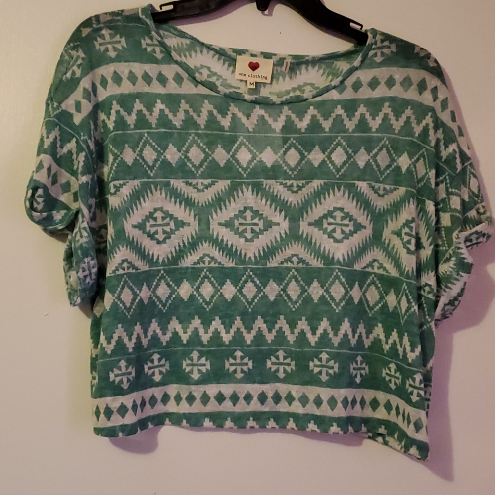 Short sleeve cropped top